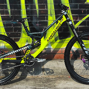V10 MX Carbon CC FB